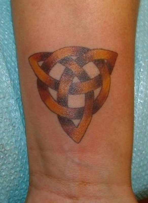 Awesome Celtic knot Tattoo