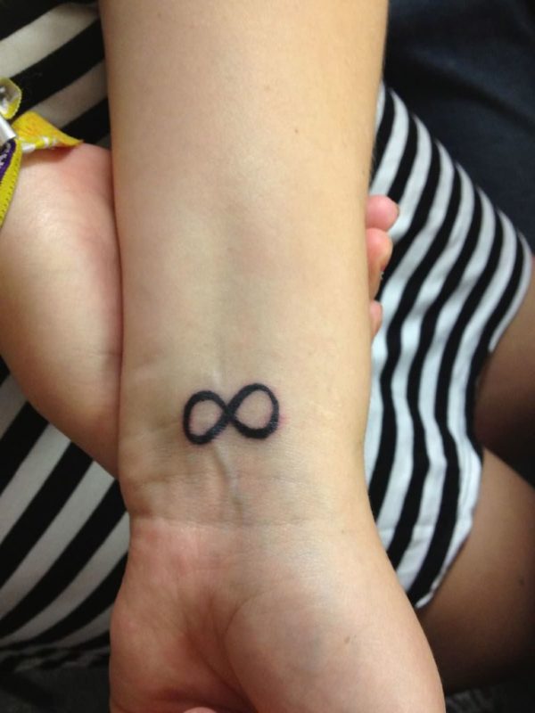 55 Awesome Infinity Wrist Tattoos Design - Wrist Tattoo Pictures