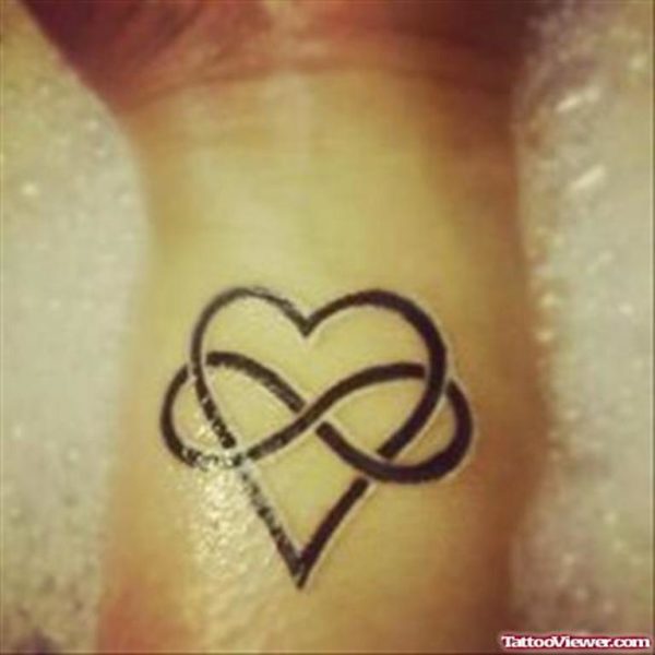 55 Awesome Infinity Wrist Tattoos Design - Wrist Tattoo Pictures